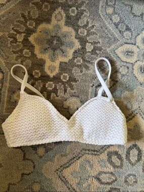 American Eagle Outfitters White Textured Bralette